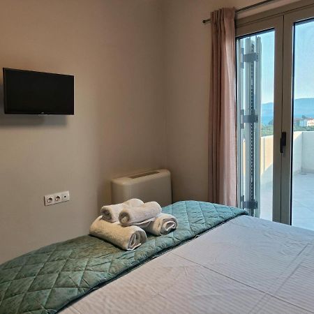 Appartement Gythio Mare Apt à Mavrovoúnion Extérieur photo